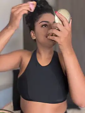 karlymonroe online show from 03-25-26, 10:52