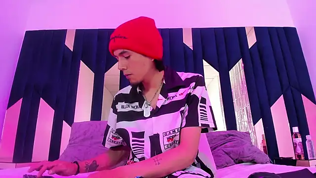 KikyoAndDrey online show from 05-07-26, 04:10