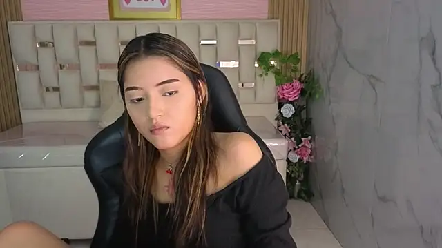 veronicaa s online show from 06-20-26, 08:03
