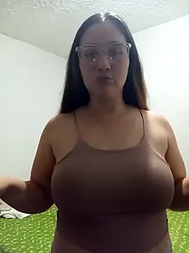 Brittany G online show from 04-30-26, 05:47
