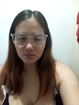 Brittany G online show from 04-05-26, 06:20