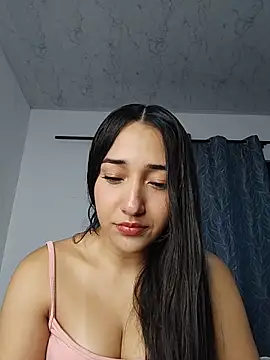 isabellaHill2 online show from 05-02-26, 05:23