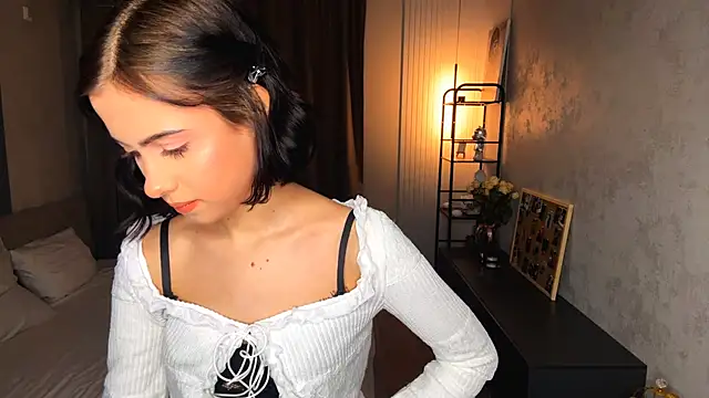 EhtelVesperman online show from 03-29-26, 03:13