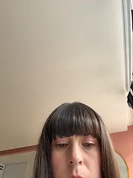 MidnightHearts online show from 03-31-26, 02:52