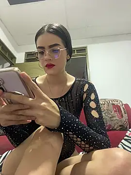 isabella-hot12 online show from 03-28-26, 11:39