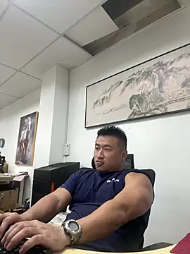 Cunzhangshibage02 online show from 05-20-26, 03:36