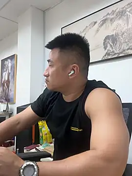 Cunzhangshibage02 online show from 06-18-26, 01:15