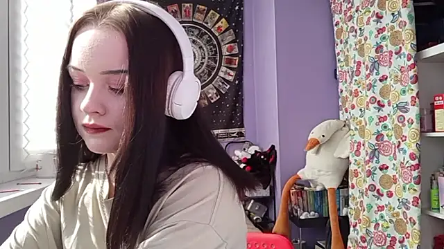 Snapshot of OneMomentPunch chatting on 03-14-26, 11:27 OneMomentPunch online show from 03-14-26, 11:27