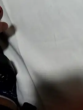 yjtgpg online show from 03-12-26, 04:00