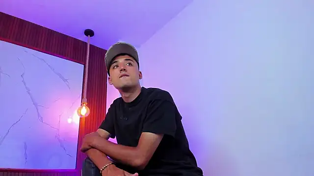 Hadrian Torres online show from 03-12-26, 03:05