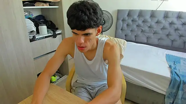 Josy 11 online show from 03-31-26, 09:50