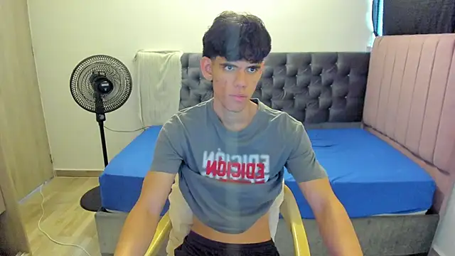 Josy 11 online show from 03-28-26, 10:44