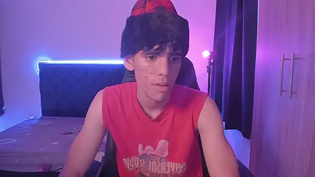 Josy 11 online show from 04-09-26, 05:31