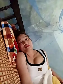 Lyly22x online show from 04-22-26, 03:08