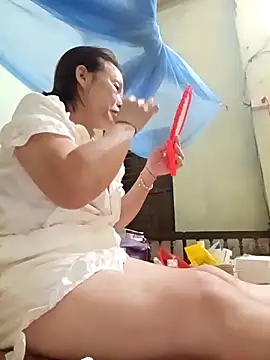 Lyly22x online show from 04-15-26, 12:32