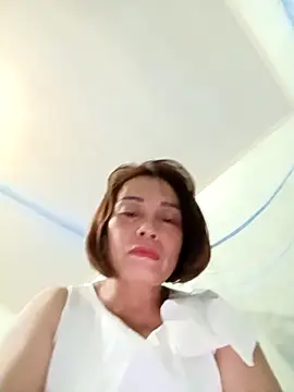 Lyly22x online show from 03-28-26, 09:49