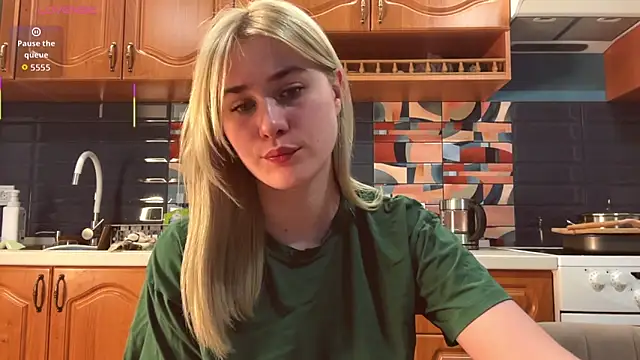 ivygenesis online show from 03-23-26, 04:07