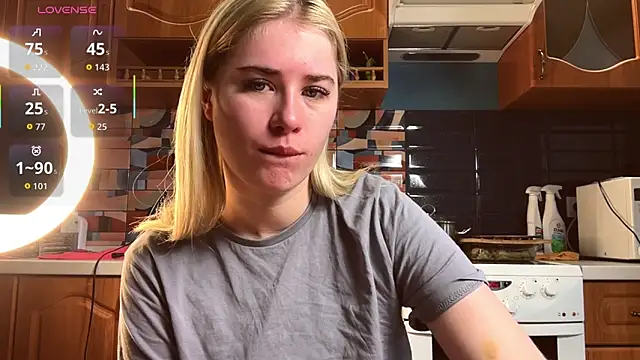 ivygenesis online show from 04-12-26, 06:38