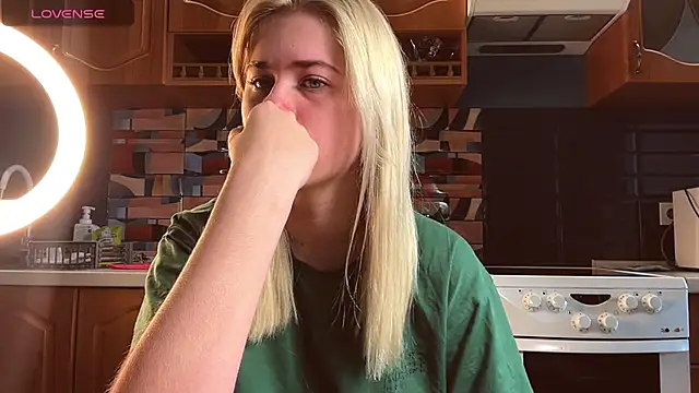 ivygenesis online show from 03-29-26, 03:41