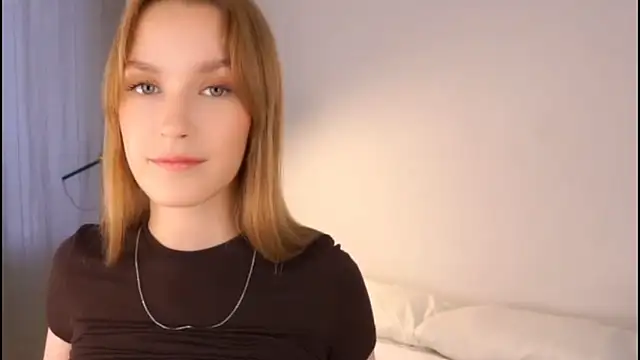 Snapshot of HellenSlavis chatting on 03-15-26, 07:48 HellenSlavis online show from 03-15-26, 07:48