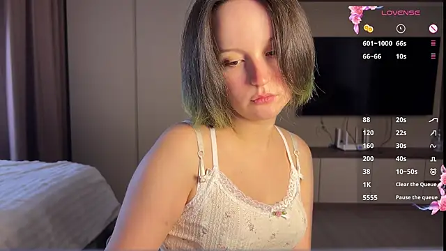 emilyy xoxo online show from 04-05-26, 01:56
