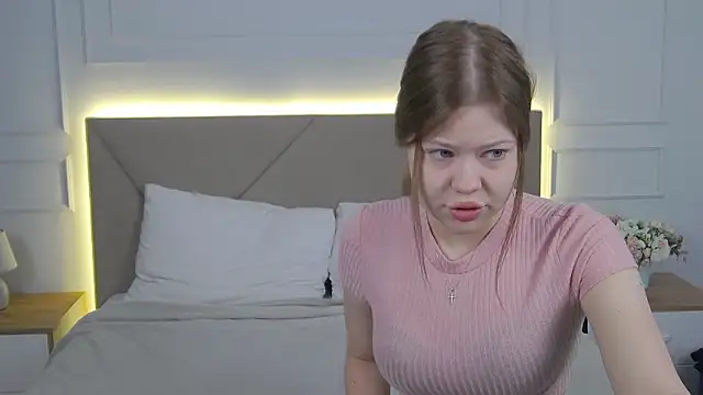 Sophie Rays online show from 03-16-26, 04:20