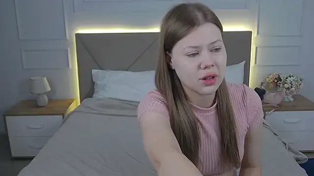 Sophie Rays online show from 03-27-26, 03:59