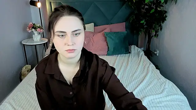 NoraLumi online show from 03-15-26, 08:38