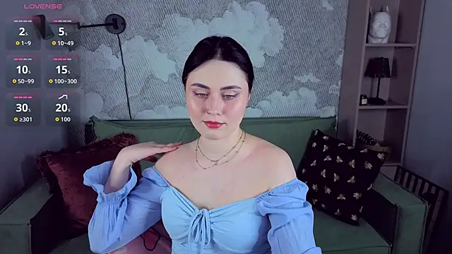 NoraLumi online show from 04-11-26, 08:45