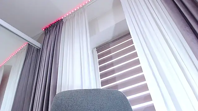 Aryanaian91 online show from 03-26-26, 04:05