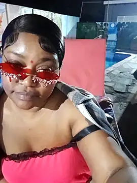 ShavePussyFatAssxx online show from 06-24-26, 04:05