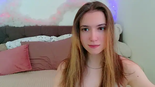 Snapshot of LeenMoonie chatting on 07-10-26, 05:07 LeenMoonie online show from 07-10-26, 05:07
