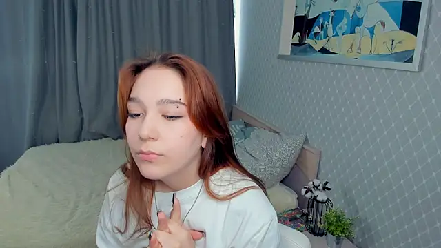 EviaLunn online show from 03-19-26, 11:54