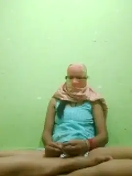 nidhiyadav00 online show from 04-12-26, 06:44