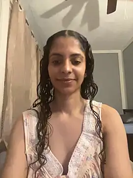 karlatiburcio online show from 05-06-26, 12:47