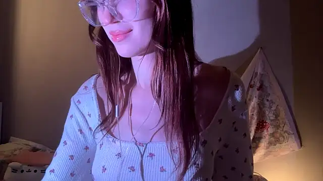 holly sinner  online show from 04-10-26, 10:17