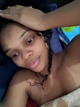 marialuiza2027 online show from 04-21-26, 01:07