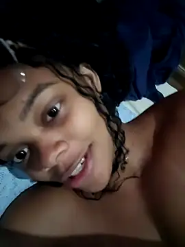 marialuiza2027 online show from 04-30-26, 03:13