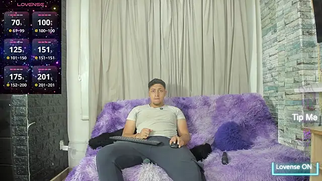 NoahAndBunny online show from 07-09-26, 11:20