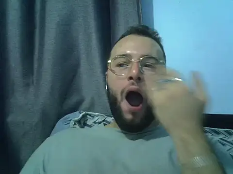 Snapshot of piazaocwb23 chatting on 05-17-26, 03:45 piazaocwb23 online show from 05-17-26, 03:45