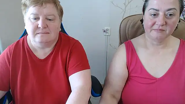 Lindy-Jeanie online show from 05-28-26, 08:33