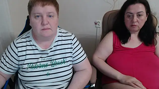Lindy-Jeanie online show from 04-18-26, 08:09