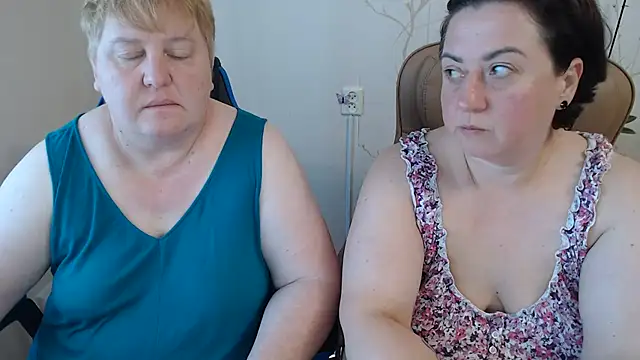 Lindy-Jeanie online show from 07-08-26, 04:51