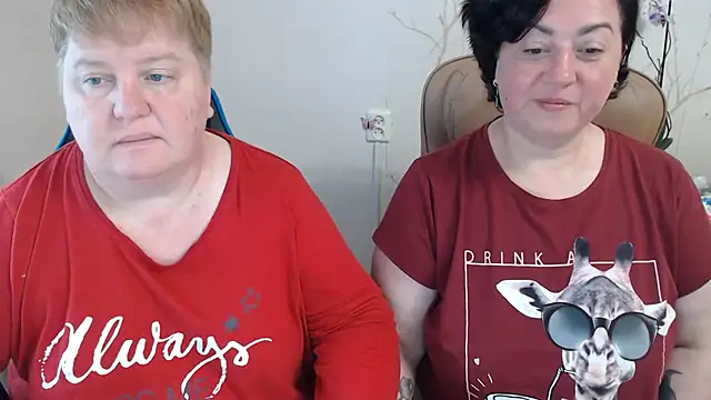 Lindy-Jeanie online show from 06-12-26, 08:34