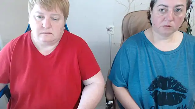 Lindy-Jeanie online show from 06-07-26, 06:51