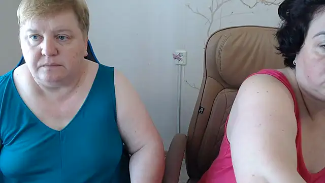 Lindy-Jeanie online show from 06-21-26, 12:44