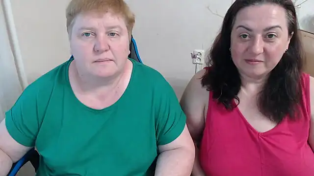 Lindy-Jeanie online show from 05-18-26, 05:07
