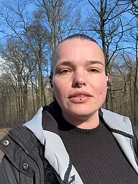 Snapshot of YoungLoreena chatting on 03-16-26, 02:10 YoungLoreena online show from 03-16-26, 02:10