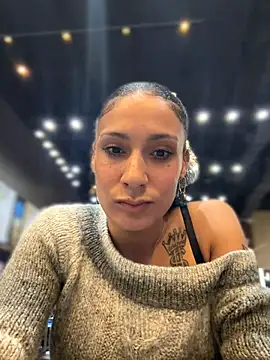 Snapshot of FerrariFrench chatting on 11-09-25, 05:22 FerrariFrench online show from 11-09-25, 05:22