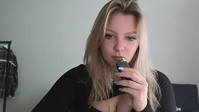 bettyloveu online show from 07-15-26, 04:08